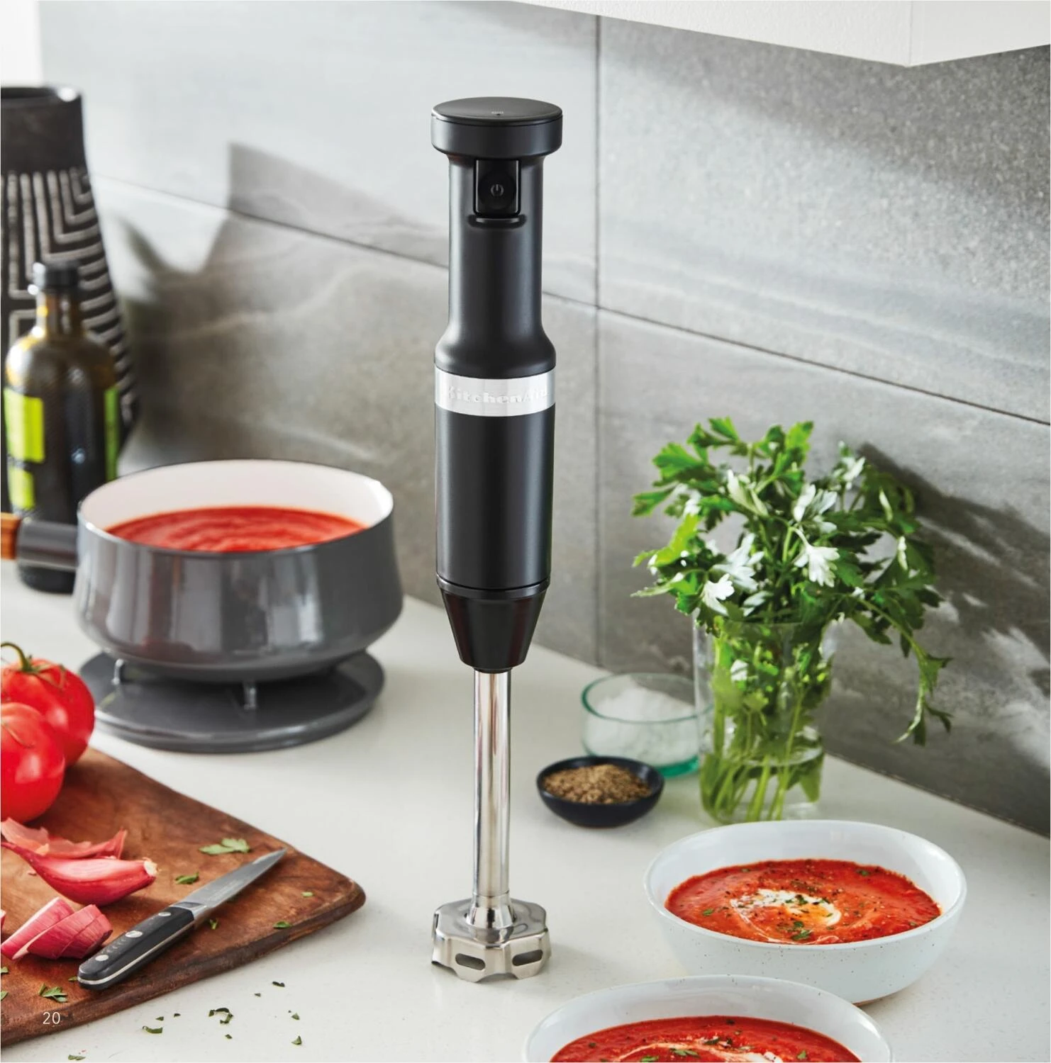 KitchenAid Stabmixer Set In Onyx Schwarz, Kabelgebunden – Bild 7